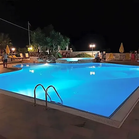 Villaggio Mascia منتجع فيستَ