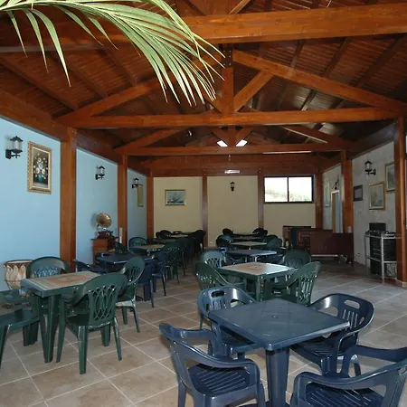 Ośrodek wypoczynkowy Villaggio Mascia 3*